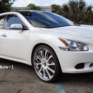 Meet your Posher, Jose